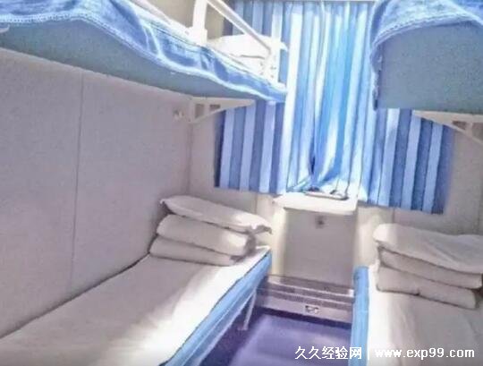 火车卧铺座位分布图硬卧隔间6床铺软卧有门4床铺对比图